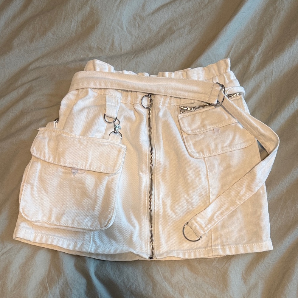 Forever 21 Cream Mini Skirt with Belt
